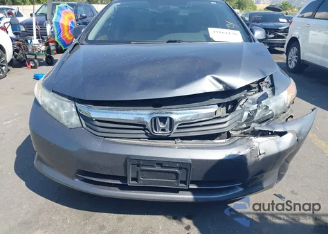 2012 Honda Civic Lx z USA, uszkodzony, nr VIN 19XFB2F51CE389181